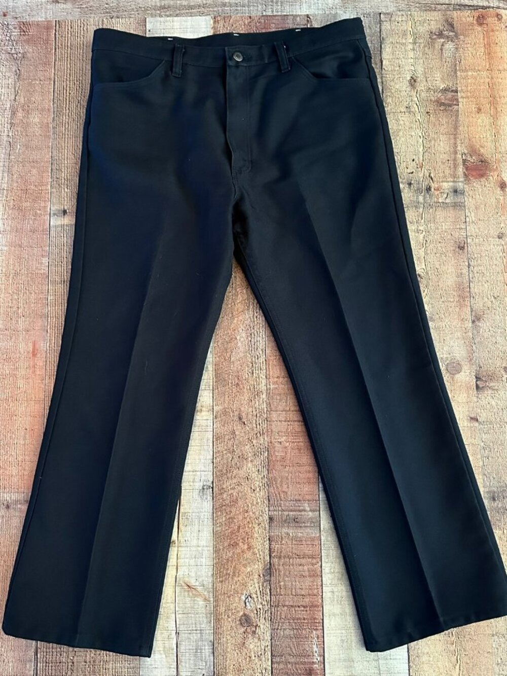 Wrangler men's size 38" x 29" black dress pants